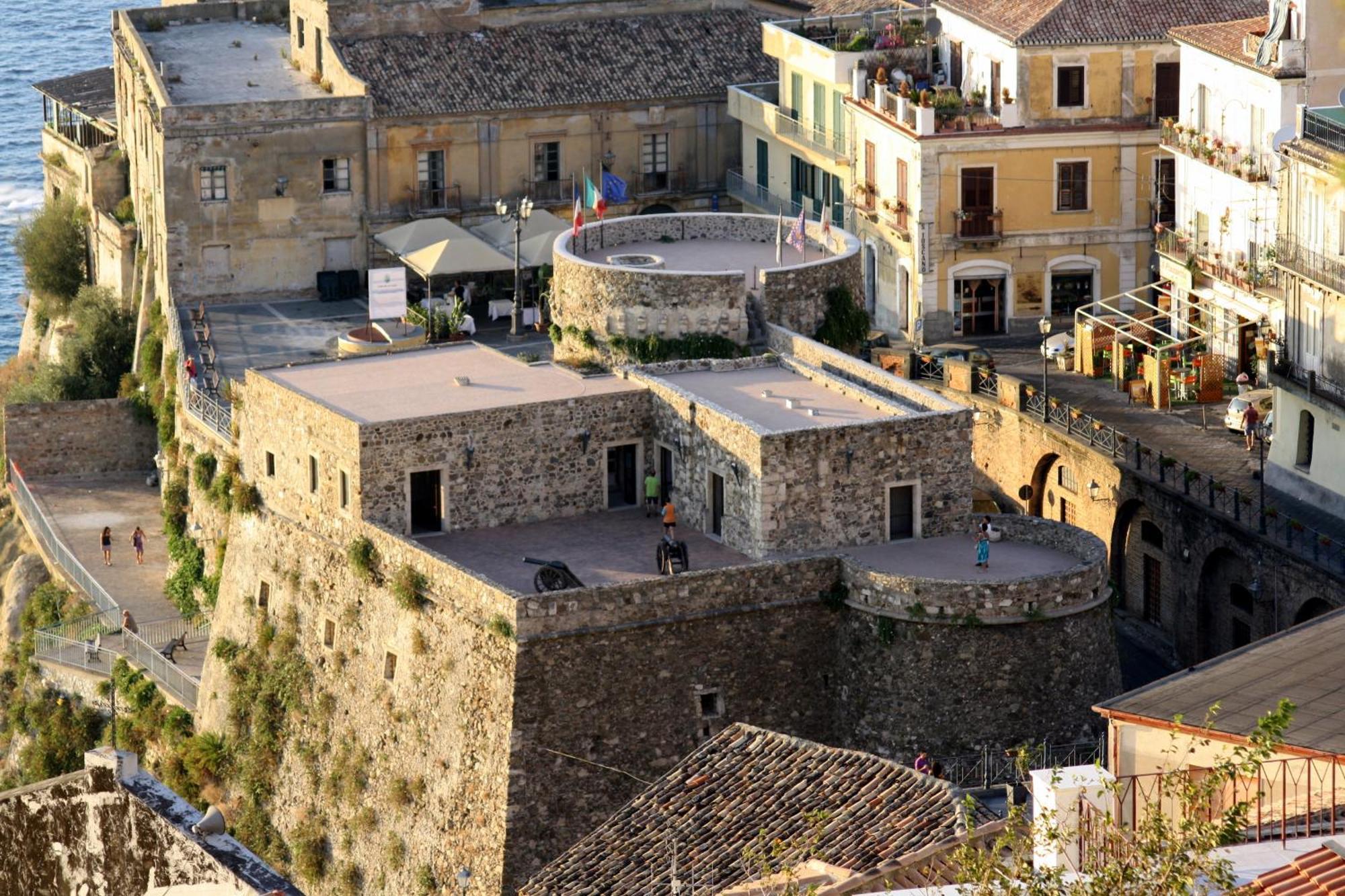 Hotel Marinella Pizzo  Buitenkant foto